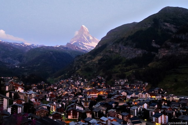 Zermatt and the Matterhorn at dawn