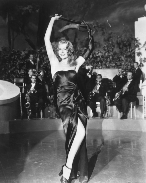 Rita Hayworth in Gilda, 1946 #vintage #black #dress #1940s #hayworth
