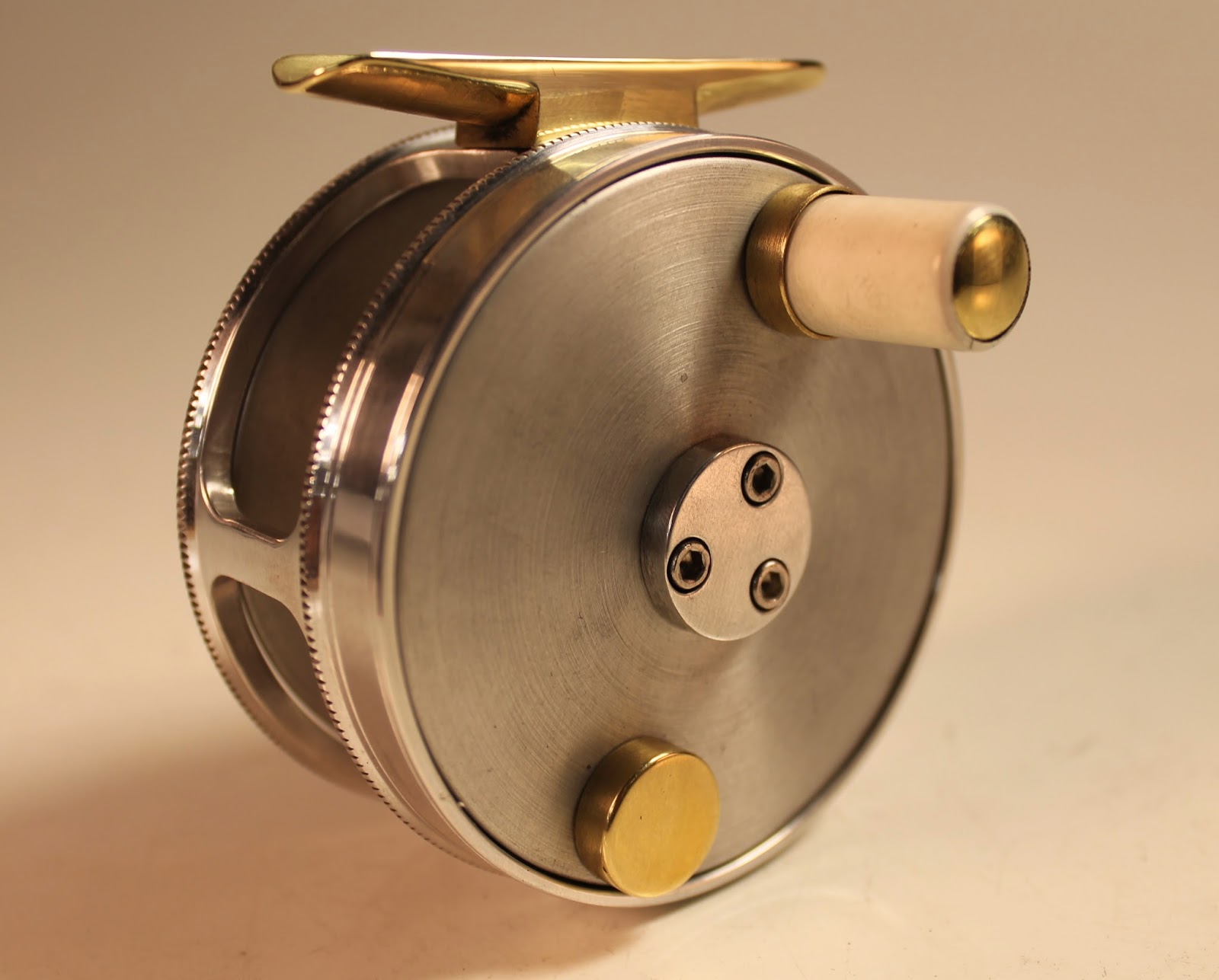 SPEYCO FLY REEL CUSTOM SHOP: SPEYCO 3 SINGLE SPEY WIDE SANDBLAST & SILVER  FLY REEL