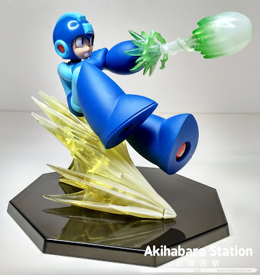 Figuras: Review del Figuarts Zero de "ROCKMAN" de Tamashii Nations.