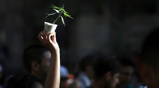 ‘Legalization is in the air’: Thousands rally in Berlin calling for legal pot in Germany,Hemp , Berlin, Germany,Berlin wall