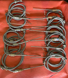 EXHAUST TEMPERATURE  SENSOR   Exhaust gas temperature sensor angle form with extension cable  General Purpose of application used for measurement of exhaust temperature in ships, stationary Diesel engines, turbines, compressors and generators  We have available in various sizes and temperature.