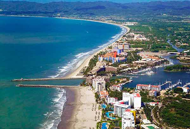 Mayor precariedad y desigualdad en la Riviera Nayarit