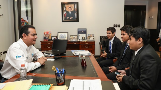Concede alcalde entrevista a estudiantes de bachillerato