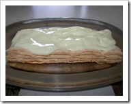 ΠΡΩΤΗ ΣΤΡΩΣΗ ΚΡΕΜΑΣ