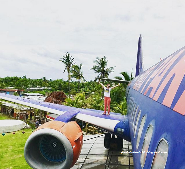 [http://FindWisata.blogspot.com] Wisata Kuliner Keramas Aero Park, Rumah Makan Pesawat Terbang Yang Unik Dan Keren Di Bali 