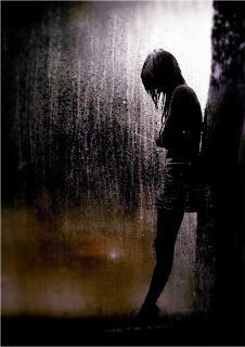 Rain in sad gril