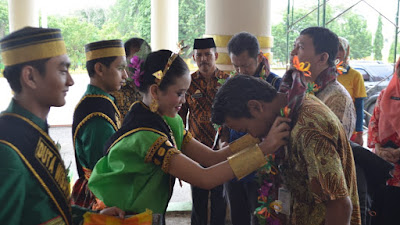 Bupati Soppeng, menerima Tim Verifikator STBM di Soppeng 