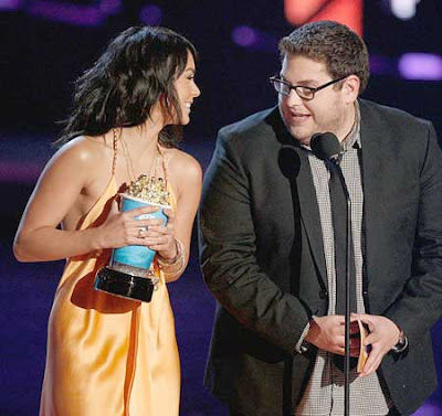 Vanessa Hudgens 18th Annual MTV Movie Awards Show Photos