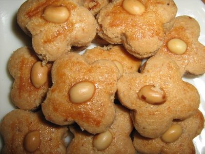 Pok Pek Pok Pek Kite: Biskut Raya