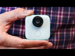 Google Clips: AI camera first look