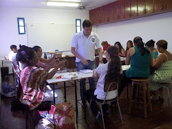 Curso "Estruturas Lineares para Objetos de Arte",  com  Prof. Fábio Sande