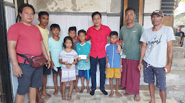 Berbagi Kebahagiaan dengan Belasan Anak Yatim Pulau Maringkik, DPC PDIP Lombok Timur berikan Donasi kemanusiaan