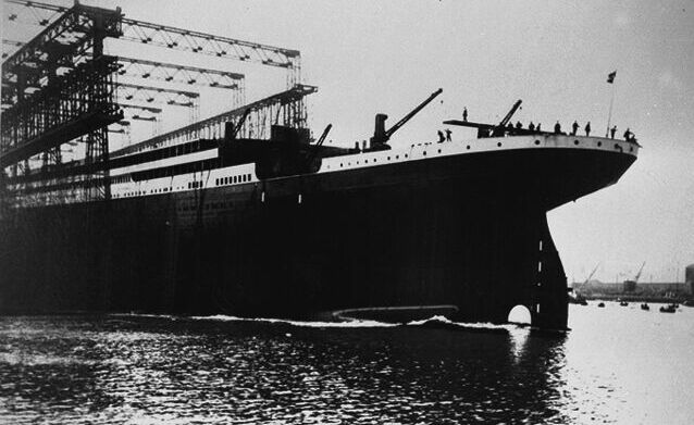 Gambar asli kapal Titanic  Berita dan cerita yang dot 