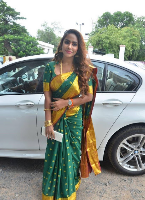 Sri Reddy cute image gallery