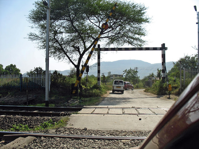 railway crossing in India