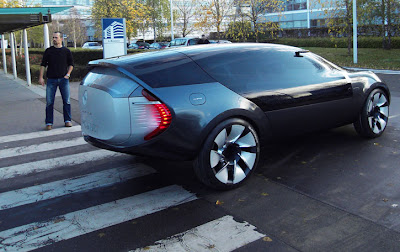 .MGX and Ondelios Renault's Concept Car