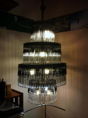 decoración reciclada con lámparas
