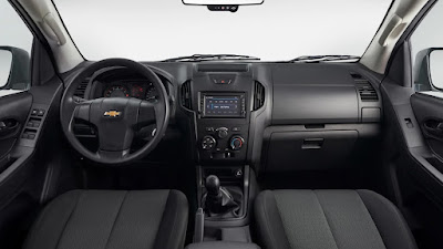 Chevrolet D-Max 2023 Ecuador Fayals