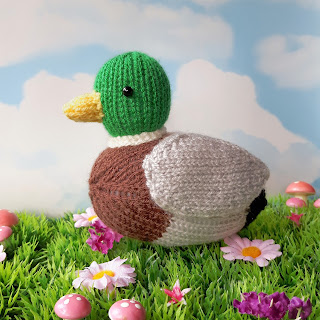 Mallard duck knitting pattern by Nicky Fijalkowska