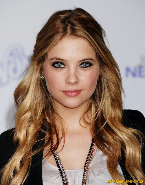  Ashley Benson Hd Wallpapers