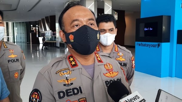 Jokowi Jengkel Seragam Polisi Masih Impor, Mabes: Pengadaan di Polri Mempedomani Arahan Pak Presiden