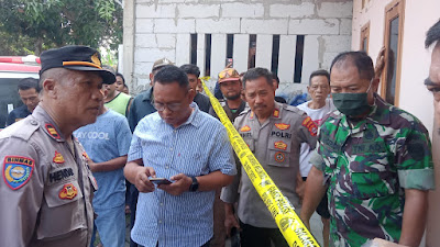 Kapolsek Bersama Anggota Polsek Anyar Polres Cilegon Datangi TKP Gantung Diri