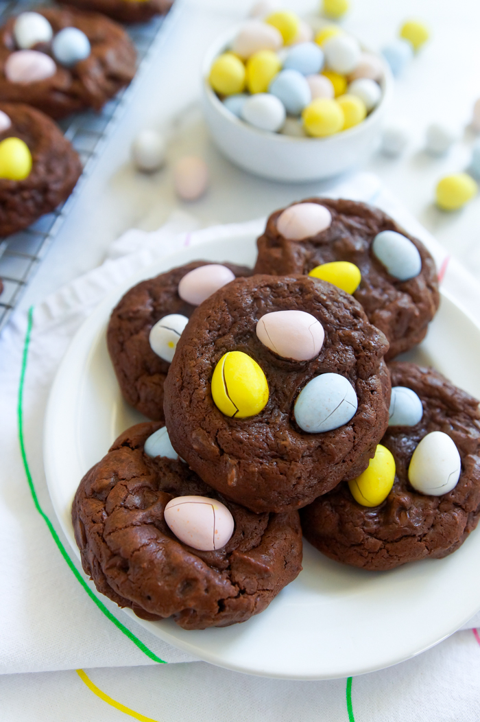 chocolate cookies with mini easter egg candies