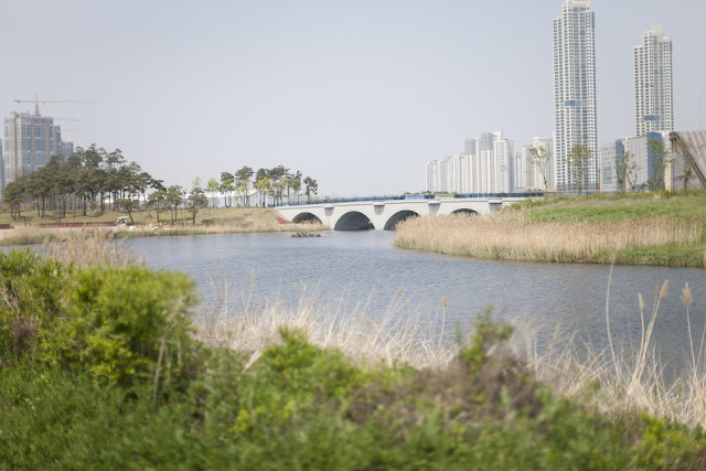 Cheongnaho Lake Park in Incheon