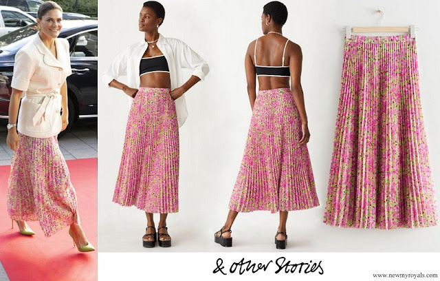 Crown Princess Victoria wore & Other Stories Pink Plissé Pleated Midi Skirt