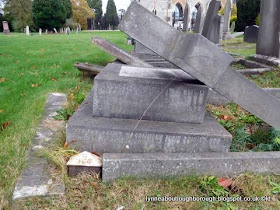Loughborough cemetery memorials