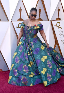 whoopi goldberg oscar kirmizi hali