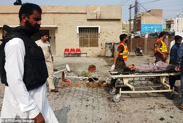 9 dead, 30 injured as suicide bomber in burka blows self up outside a hospital in Pakistan