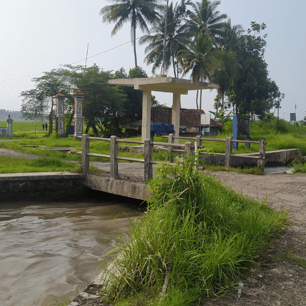 Jembatan Waung