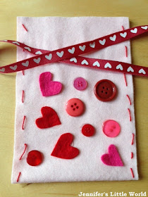 Valentine's Day felt gift bag craft for children