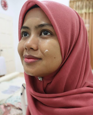 Muka Bersih Berseri Menjelang Raya dengan Moisturizer/ Pelembap Muka Water Based Terbaik