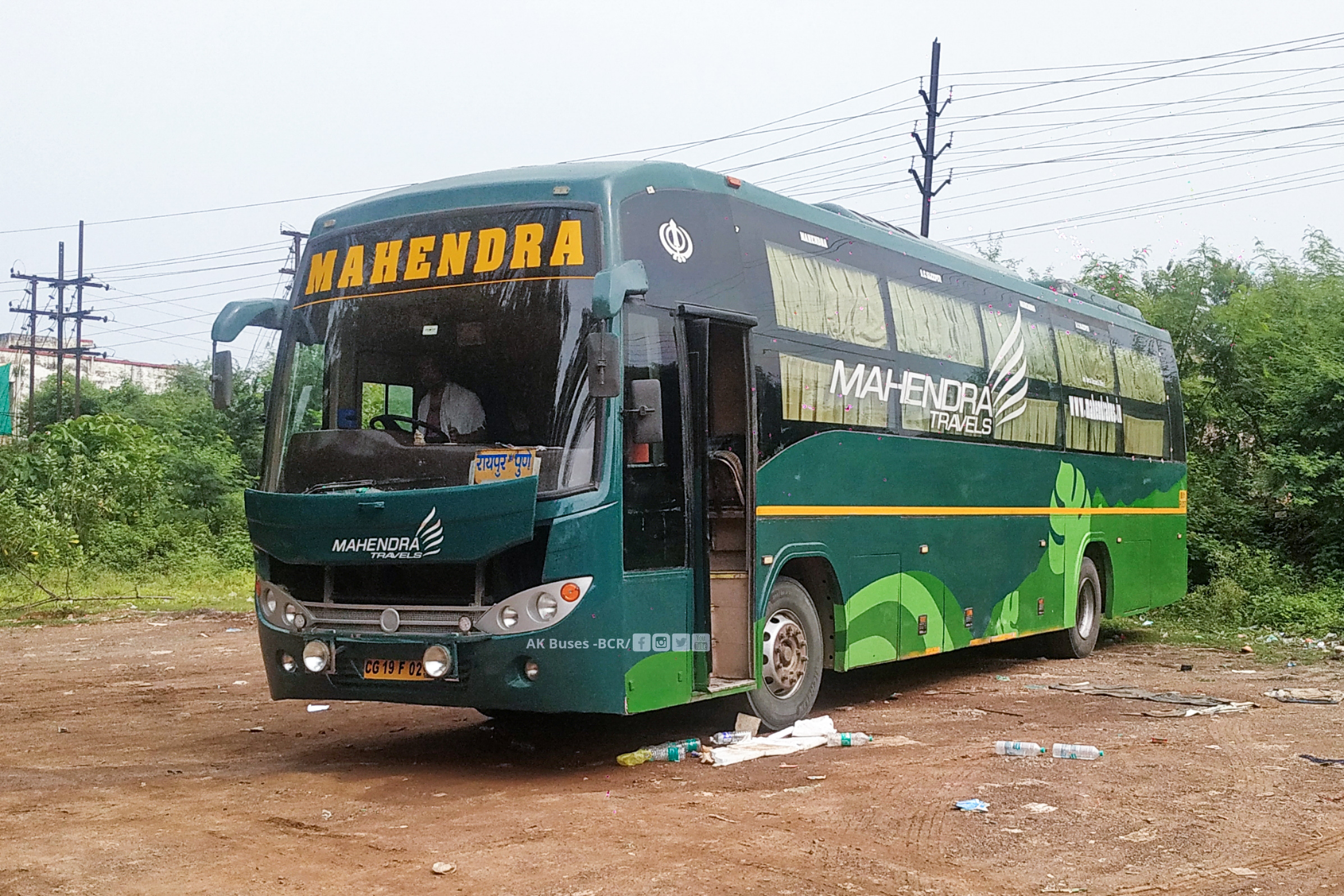 Mahendra heavy green sleeper Bus