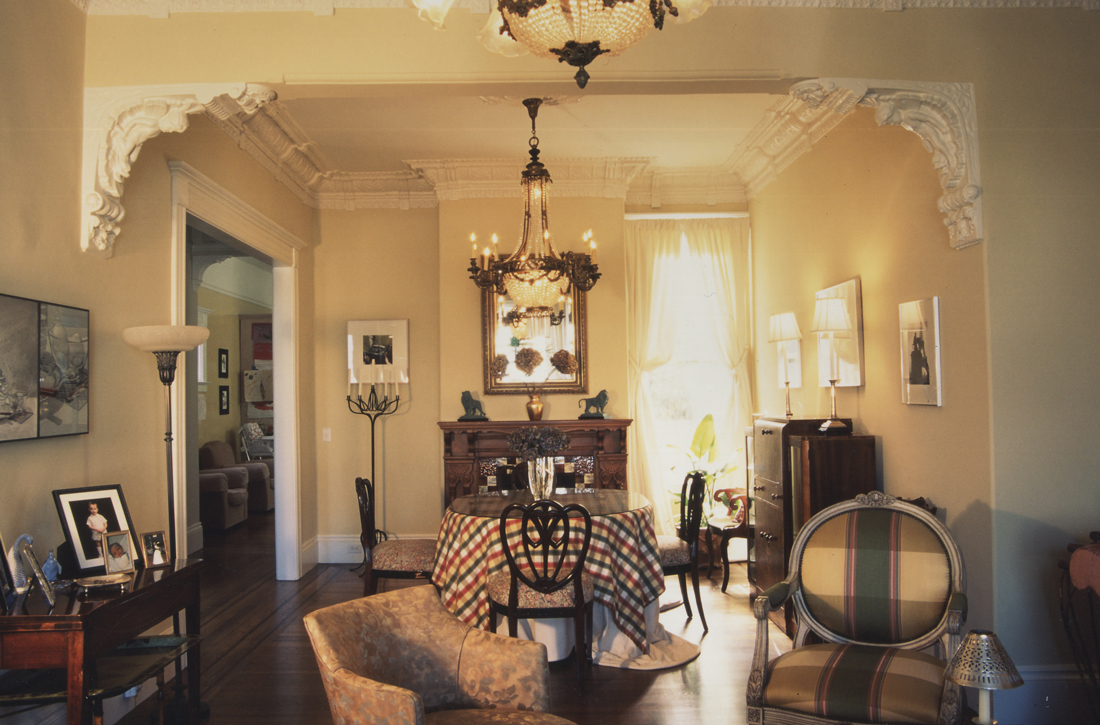 Victorian Style Decor for Living Rooms