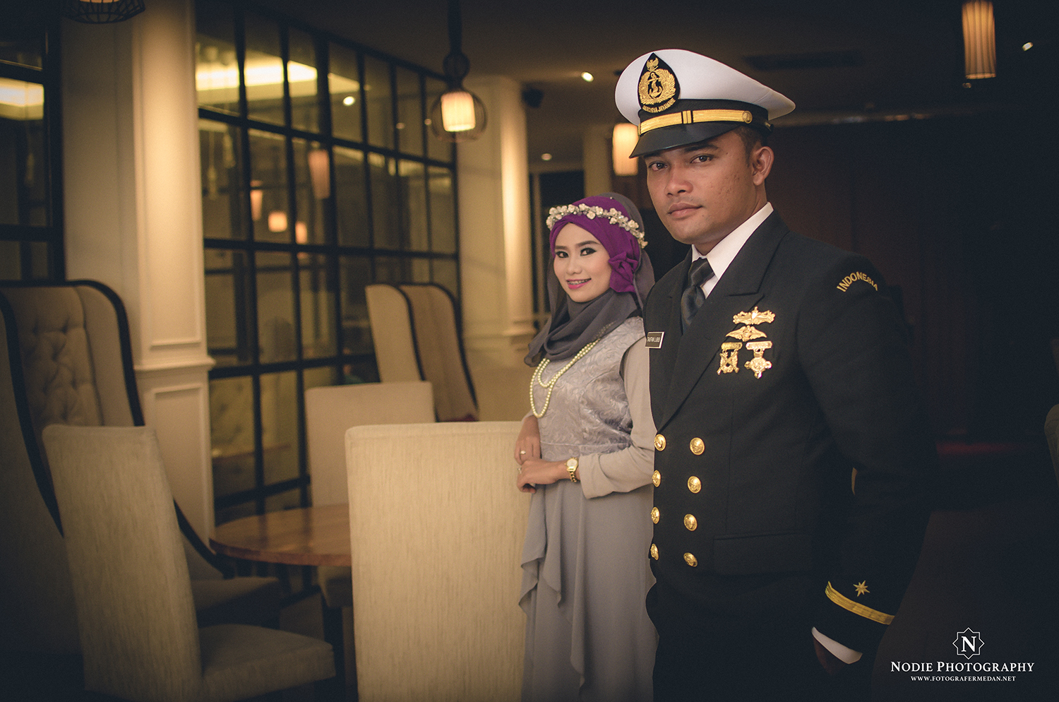 Prewedding Taufan Tia Perwira Angkatan Laut Fotografer Medan