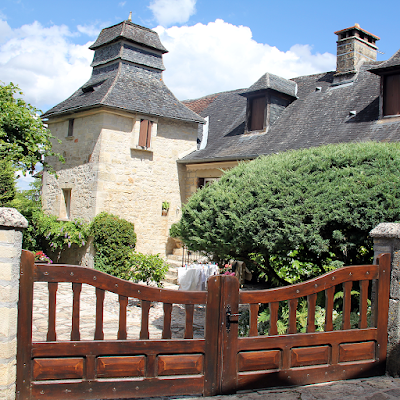 Pigeon's loft along the village walk.