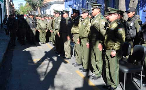 Resguardarán Villazón con 200 policías de Tarija