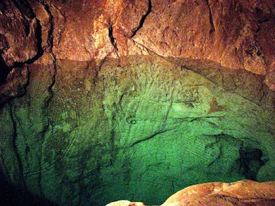 Beautiful Underground Lakes Around the world