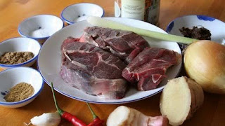 Resep memasak daging rendang yang empuk nikmat dengan cara sederhana