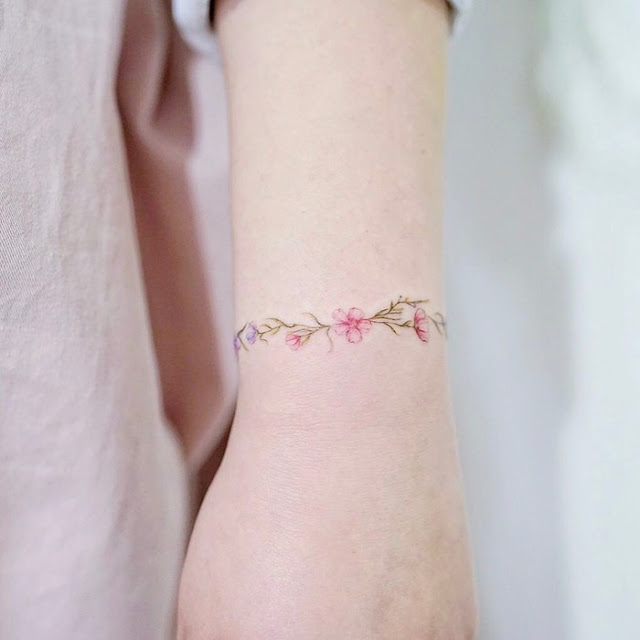 Tatuagens femininas delicadas - 100 ideias para inspirar vocês para a próxima tattoo