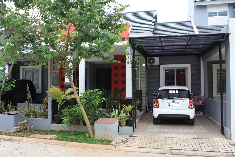 Top Populer Model Garasi Mobil Di Depan Rumah, Keramik Dinding