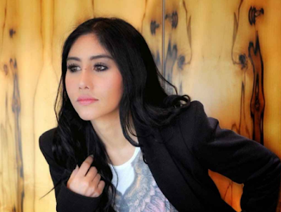  Download Kumpulan Lagu Kenangan Ella Terbaik Dan Terpopuler Full Album GRATIS! Download Kumpulan Lagu Kenangan Ella Terbaik Dan Terpopuler Full Album