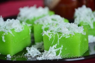 Izah Muffin Lover: Kuih Kaswi Pandan