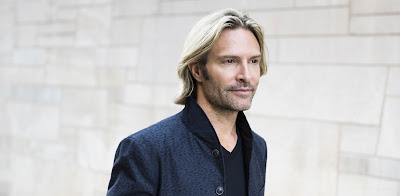 Eric Whitacre Picture