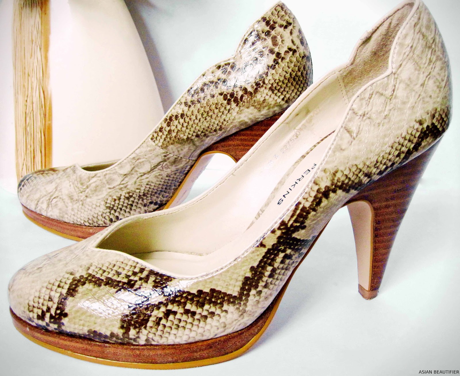 Dorothy Perkins Snakeskin Court shoes Dorothy Perkins Snakeskin Court shoes