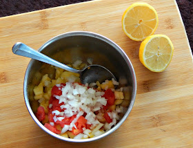 How to make a sweet and slightly spicy pineapple salsa #YesYouCAN ad 